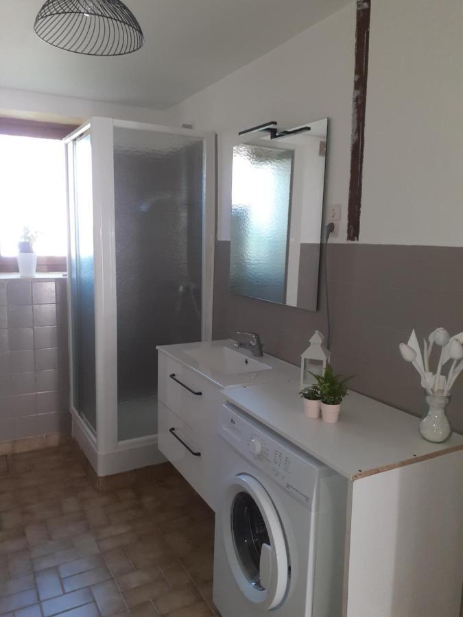 Dans La Maison D'A Cote Azerables Bagian luar foto
